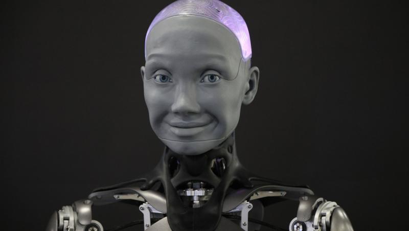 Ce a răspuns un robot, întrebat dacă se va răzvrăti împotriva oamenilor. Reactia lui i-a înspăimânat pe cei prezenți