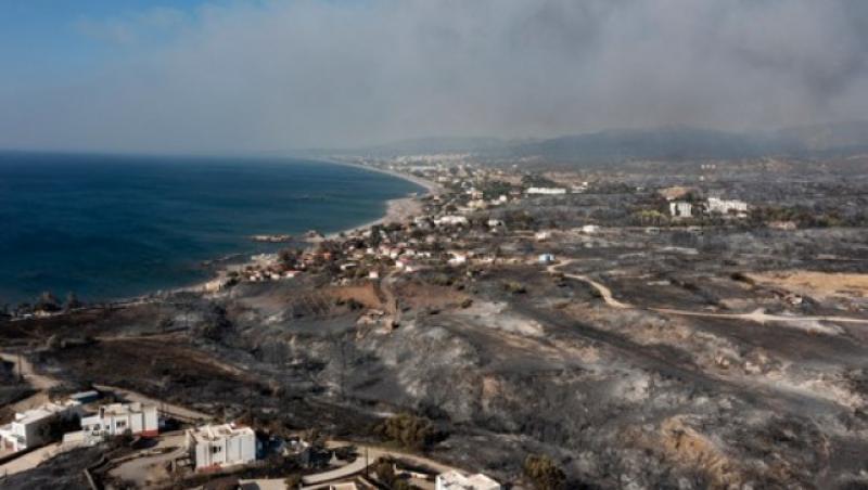 Cum arată acum Rodos, după incendiile vioelnte care au mistuit insula. Imagini din dronă