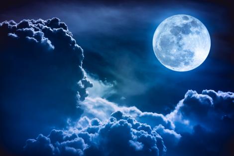 ”Luna albastră” august 2023. Pe ce dată au loc cele două apariții ale Super-lunii și cum ne afectează