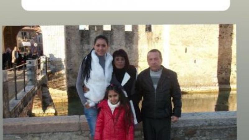 Postarea Claudiei Florescu în care apare alături de părinții ei
