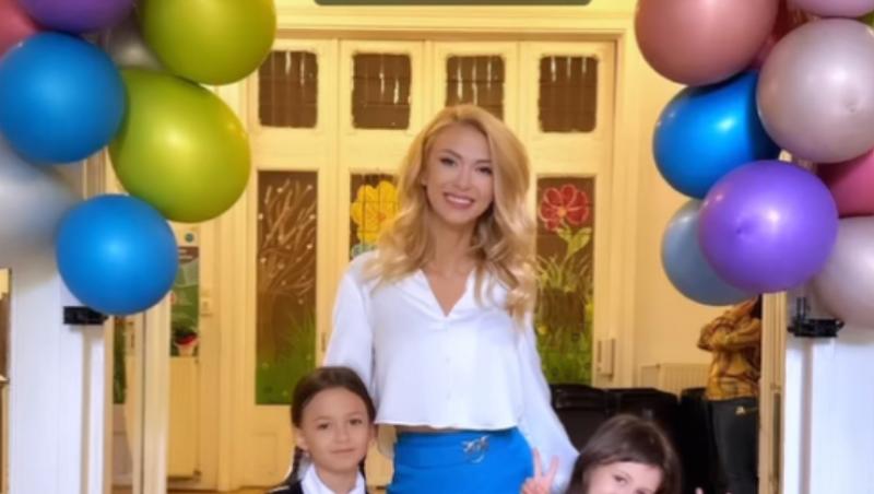 Andreea Bălan, de mână cu fetițele sale în prima zi de școală! Cu ce gânduri a pășit cântăreața în noul capitol din viața lor