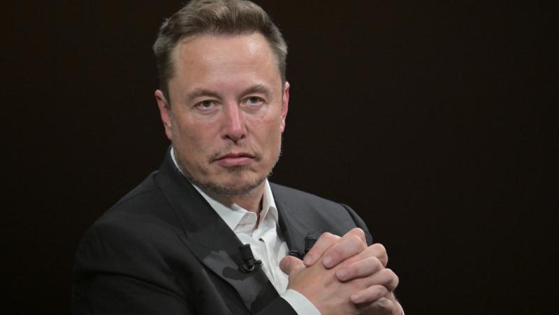 Elon Musk a devenit tată pentru a 3-a oară. Miliardarul are acum 10 copii. Ce nume bizar i-au pus bebelușului
