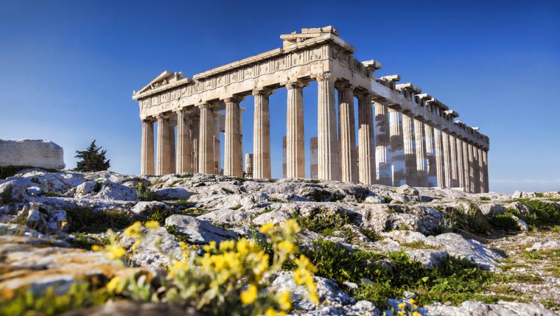 Un turist român a fost arestat în Grecia pentru furt, după ce a luat două fragmente de pe Acropola din Atena. Cum s-a întâmplat