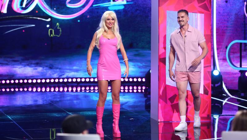 iUmor sezonul 15, 23 septembrie 2023. Barbie, personajul misterios de la iUmor. A vrut să fie amuzantă, dar chipul o trădează