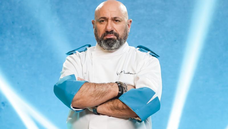 Chefi la cuțite, sezonul 12. Chef Cătălin Scărlătescu și-a format echipa. Cine sunt concurenții care au primit tunica turcoaz