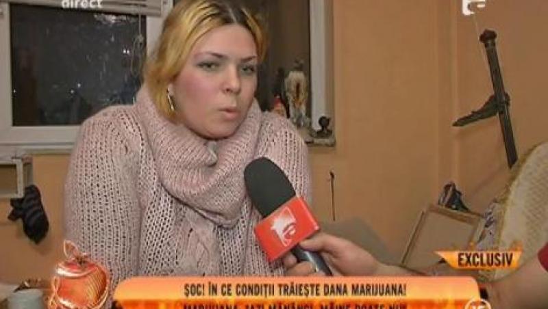 Dana Marijuana a renunțat la viața din București. Cum trăiește împreună cu fiica ei într-un container în Vama Veche fără lumină