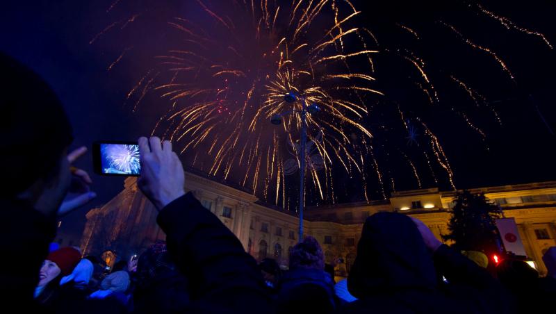 Vor fi petreceri și focuri de artificii peste tot în țară cu ocazia Revelionului pe rit vechi.