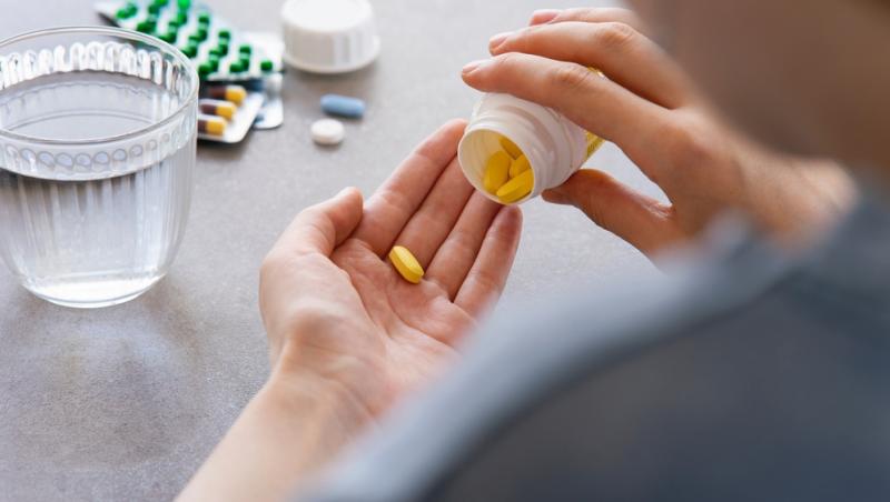 Antibiotice eliberate „la liber” în farmacii. Cum vor fi prescrise și ce condiții trebuie să îndeplinească pacienții