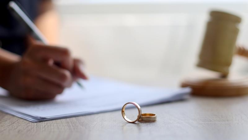 Ce taxe trebuie achitate pentru un divorț în 2024. Ce trebuie să știe cei implicați în acest proces