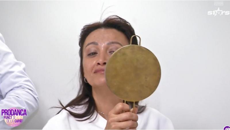 Cum au sărbătorit-o copiii Anamariei Prodan pe Nuți, bona familiei. Ce surpriză i-au făcut aceștia, chiar de ziua ei