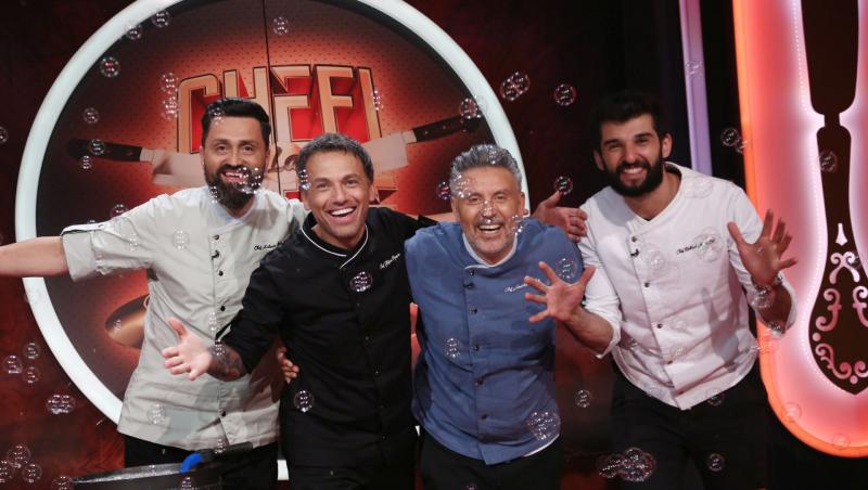 Sezonul 14 Chefi la cuțite aduce la Antena 1 savoarea intensă a celei mai puternice competiții din ringul culinar: din 17 noiembrie, Chef Richard Abou Zaki, Chef Alexandru Sautner, Chef Orlando Zaharia și Chef Ștefan Popescu se întorc la masa juraților pentru o nouă rundă de audiții pe nevăzute, dar și în arena aprigelor bătălii pentru amulete, care în acest sezon vin cu o miză neașteptată, ce va da o nouă dinamică întregii competiții.