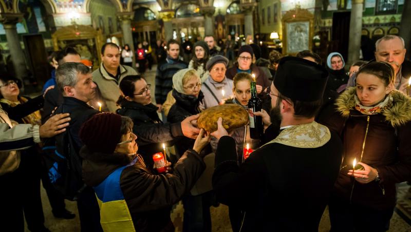 Când sunt Moșii de toamnă 2024. Ce se pregătește în ziua respectivă și care sunt tradițiile respectate cu sfințenie de creștini