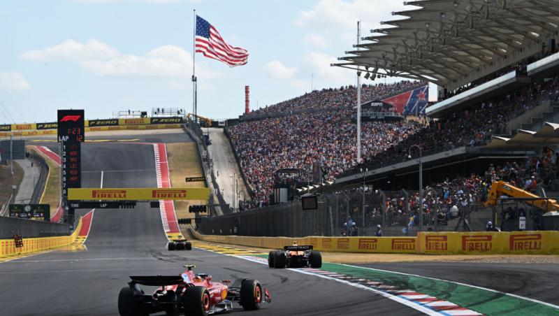 Vezi acum cursa Formula 1™ pentru Marele Premiu al Statelor Unite ale Americii. Bătălia este LIVE pe Antena 3 CNN și în AntenaPLAY