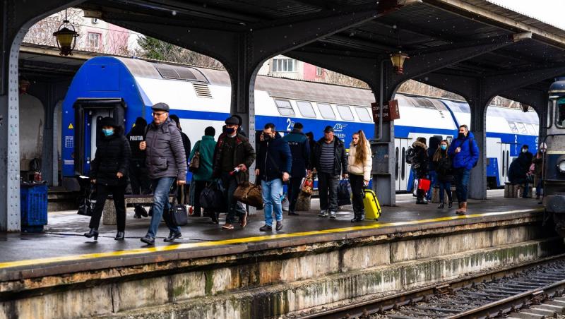 CFR Călători anunță că în transportul feroviar de pasageri se trece duminică la ora de iarnă. Cum se modifică mersul tenurilor