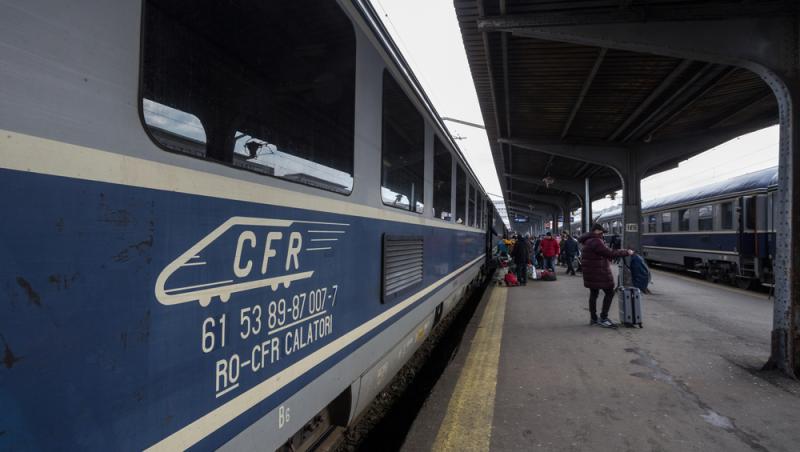 CFR Călători anunță că în transportul feroviar de pasageri se trece duminică la ora de iarnă. Cum se modifică mersul tenurilor