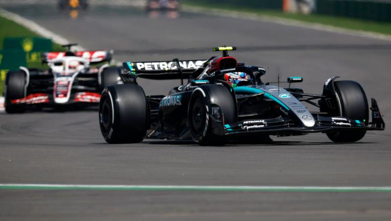 Vezi calificările din Formula 1™ pentru Marele Premiu al Mexicului. Bătălia pentru pole este LIVE în AntenaPLAY și pe Antena3CNN