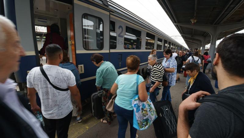 CFR testează trenuri cu viteză de 176 km/h. Pe ce rută ar putea călători astfel românii