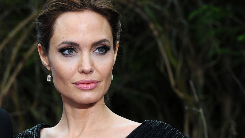 Angelina Jolie iubește din nou. Cu cine a fost zărită vedeta la o petrecere în New York