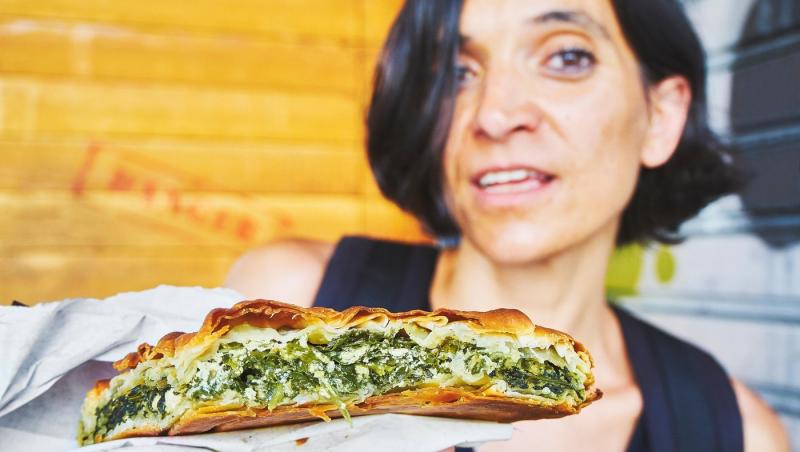 Rețetă de spanakopita. Prepară cea mai îndrăgită plăcintă cu spanac din lume chiar la tine acasă