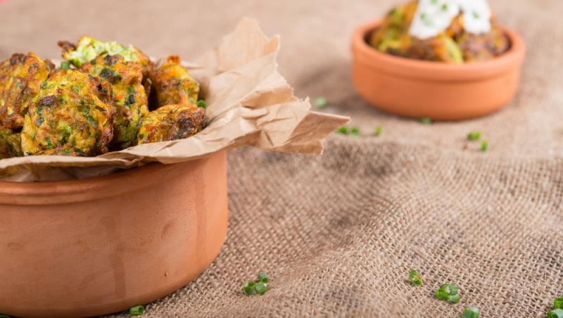 Rețeta de chiftele cu dovlecei și mărar. Cum să le prepari ca la mama acasă fără prea mult efort