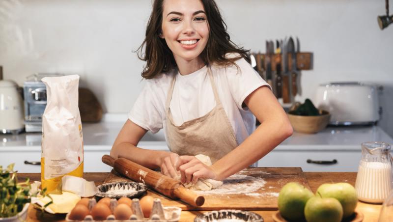 Rețetă de biscuiți cu mere. Desertul delicios se prepară în doar zece minute