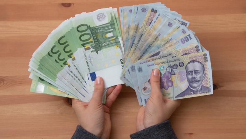 Euro a crescut după primul tur al alegerilor din România. Cât valorează acum și ce se întâmplă cu leul românesc