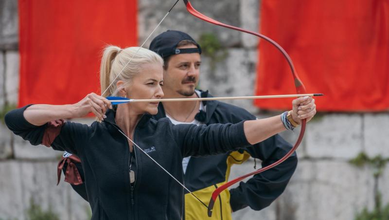 Mihai și Elwira Petre s-au mutat în casă nouă. Imagini superbe din locuința cuplului