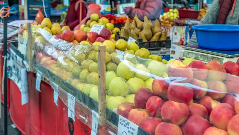 Fructul care se vinde pe bani grei. Un român a dat lovitura în afaceri