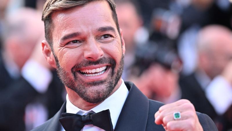 Cum s-a filmat Iulia Vântur alături de Ricky Martin. Românca a cântat în deschiderea concertului său din Dubai