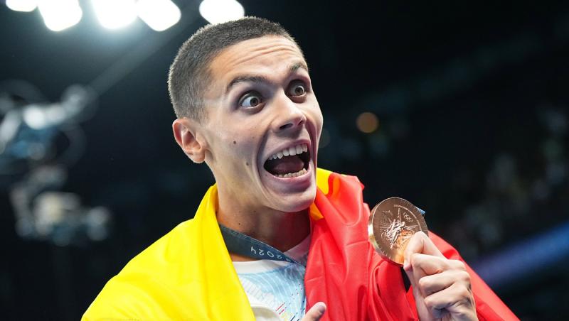 David Popovici,  nominalizat drept cel mai bun înotător al anului 2024! Cel mai mare rival al său l-a numit „Dumnezeu”