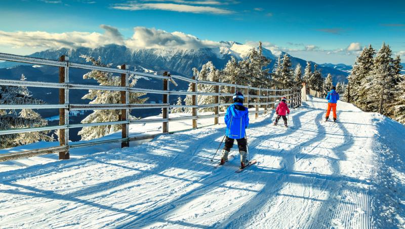 S-a deschis sezonul de schi în Poiana Brașov! Care sunt pârtiile pe care se poate schia începând cu 18 decembrie 2024