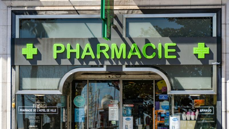 Ce salarii semnificative au farmaciștii începători din Franța. O româncă a recunoscut că în România se simțea extenuată