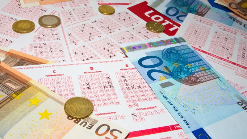 Premiul cel mare la Loto 6 din 49 a fost câștigat de Ziua Națională a României. Jucătorul va încasa 900 000 de euro