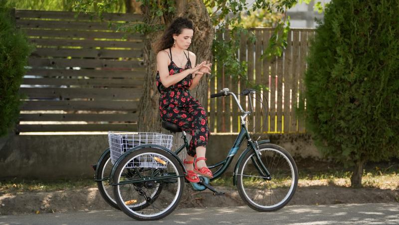 Iubire cu parfum de lavandă, rezumat episoade 38, 39 și 40, 20 decembrie 2024. Anda, bulversată! Soțul ei, Albert, a găsit-o