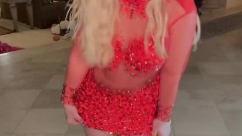 Britney Spears, gest inexplicabil în public. Cum a fost surprinsă de paparazzi celebra vedetă