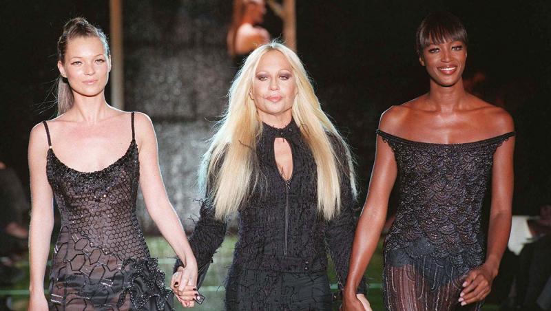 Donatella Versace, de nerecunoscut pe covorul roșu. Cum arată acum creatoarea de modă. Fanii au reacționat imediat: „E șocant”