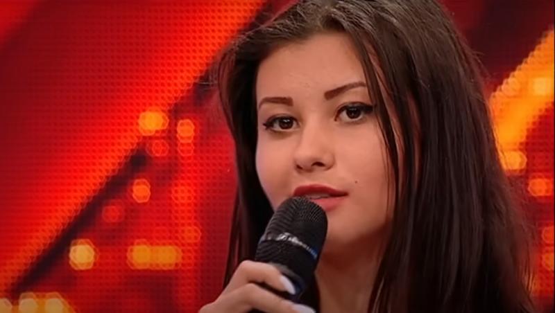 Cum arăta Erika Isac la 15 ani, înainte să rupă internetul cu „Macarena”. A participat la X Factor în 2015