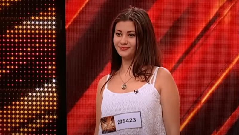 Cum arăta Erika Isac la 15 ani, înainte să rupă internetul cu „Macarena”. A participat la X Factor în 2015