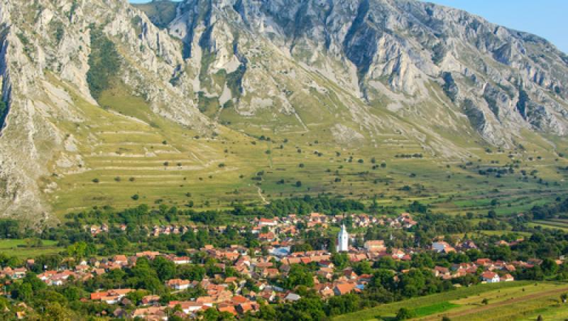 Destinația turistică a anului 2024 a fost aleasă! Ce stațiune din România a primit titlul onorific și cum arată