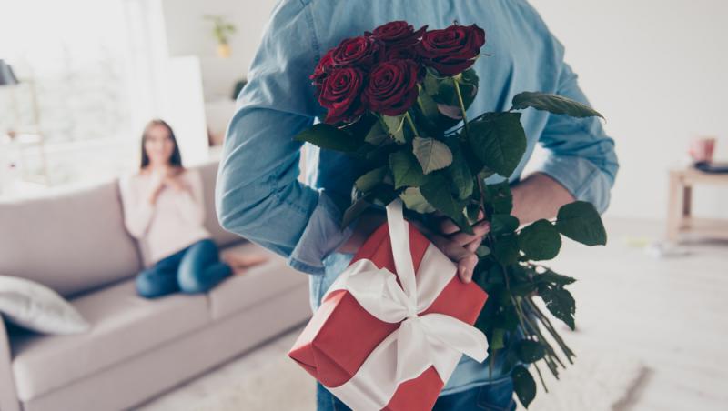 Cele mai frumoase cadouri de oferit de Valentine's Day în 2024. Ce să-i dăruiești persoanei iubite pentru a-i arată că o iubești