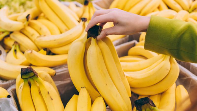 Prețul bananelor ar putea exploda! Ce se întâmplă cu fructele preferate de români