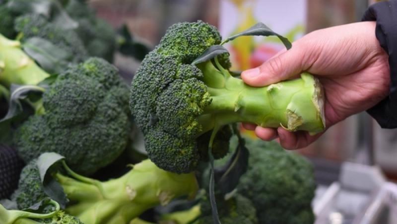 Un bărbat a cumpărat o pungă de broccoli, dar ce a descoperit în interior l-a înfricoșat. Ce animal se ascundea în ambalaj
