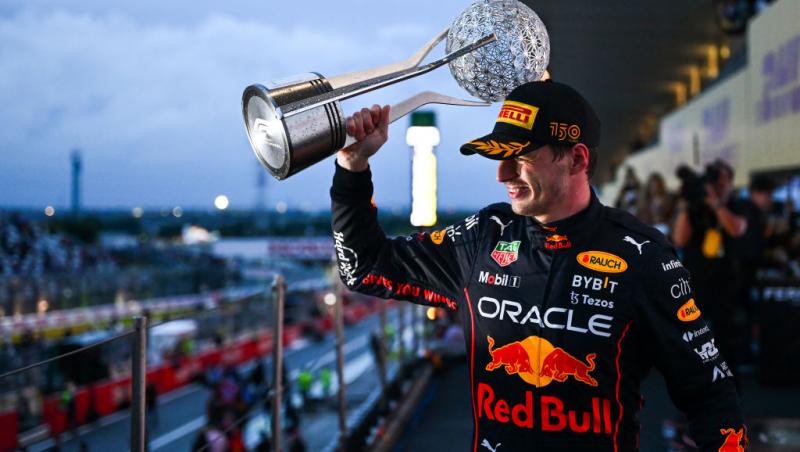 Ce mașini are în colecția sa actualul lider al campionatului Formula 1™. Max Verstappen se mândrește cu o colecție impresionantă