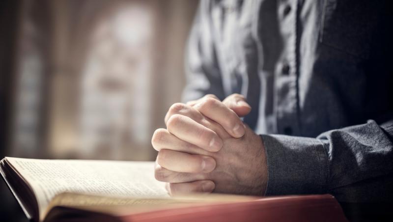 Rugăciunea care poate face minuni în Postul Paștelui. Te scapă de cele mai grele necazuri dacă o rostești timp de 40 de zile