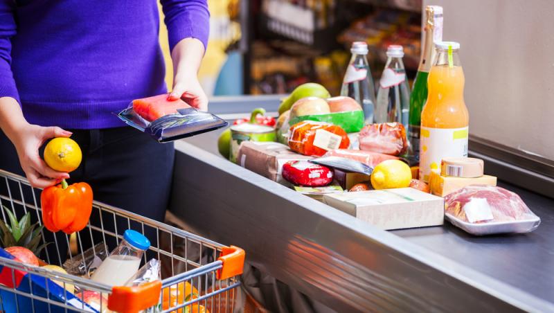 Supermarketurile din România ar putea fi închise peste weekend. Ce susțin comercianții