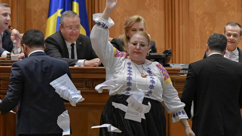 Diana Șoșoacă, noi declarații în scandalul divorțului. Cu ce îl amenință senatoarea pe soțul Silvestru