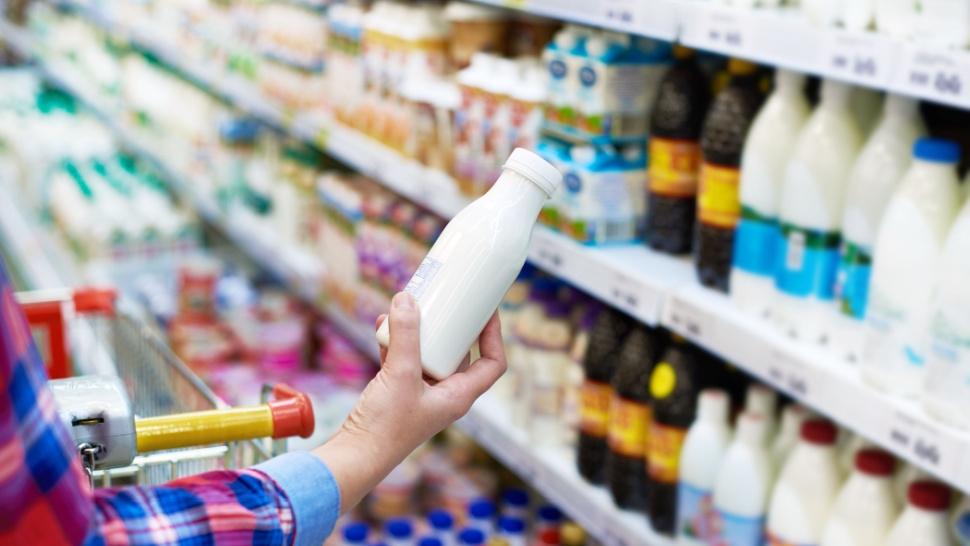 Anunț ANSVSA: Nereguli la produse lactate în marile magazine. Ce amenzi s-au aplicat