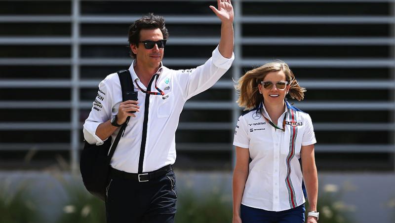 Cine este Susie Wolff, soția lu Toto Wolff de la Mercedes Formula 1™. Parcursul profesional al acesteia este unul demn de invidiat