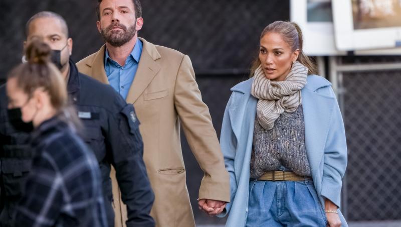 Jennifer Lopez la 54 de ani în lenjerie ”invizibilă”. Cât de bine arată artista