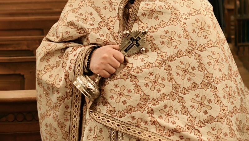 Un preot din Constanța a refuzat să spovedească o femeie în vârstă de 87 de ani. Motivul i-a surprins pe mulți